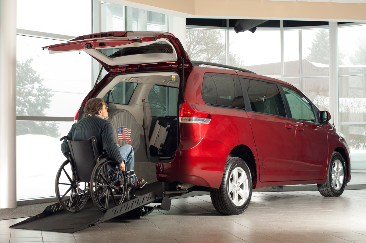 Wheelchair accessible van with ramp